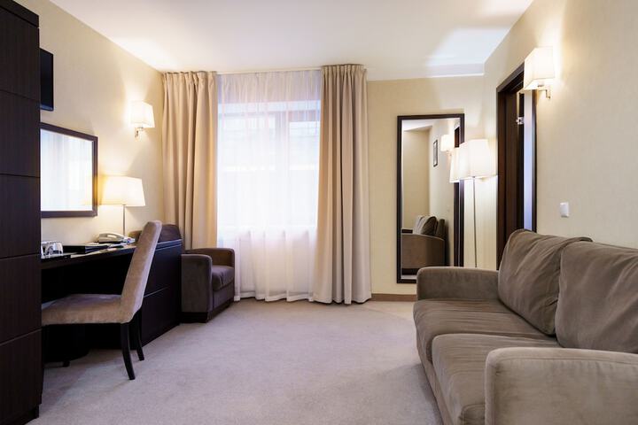 Room 27 of 55