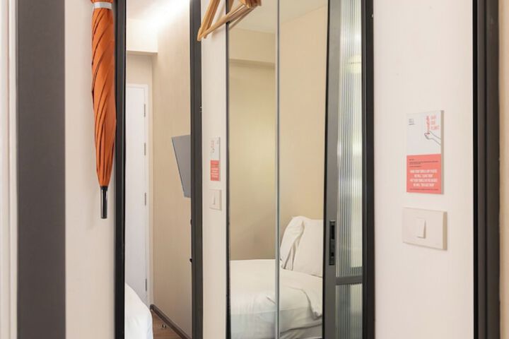 Room 55 of 95