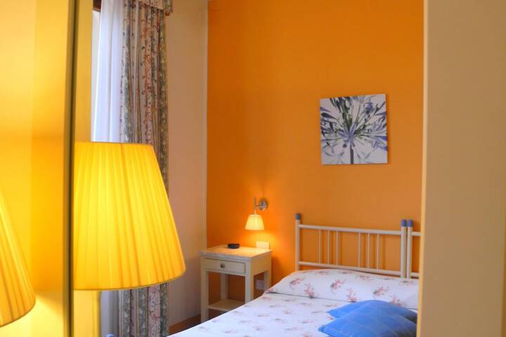 Room 16 of 53