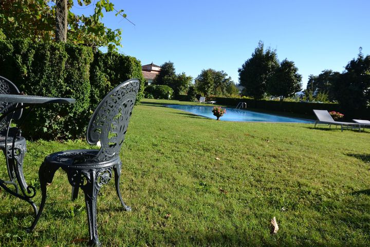 Hotel with Pool