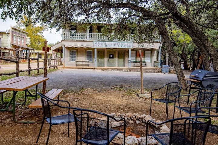 Terrace/Patio 90 of 162