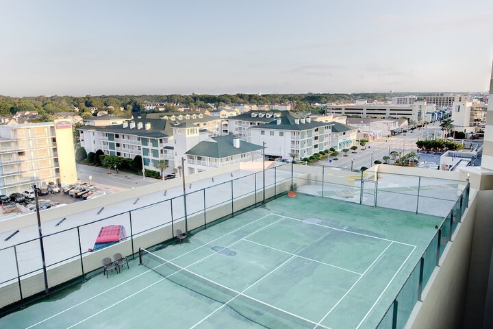 Tennis court