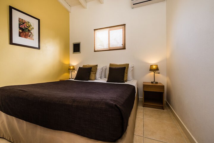Room 21 of 114