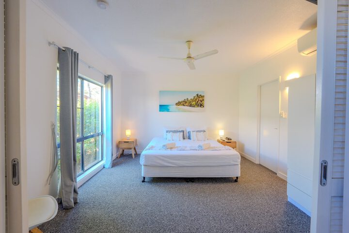 Room 5 of 70