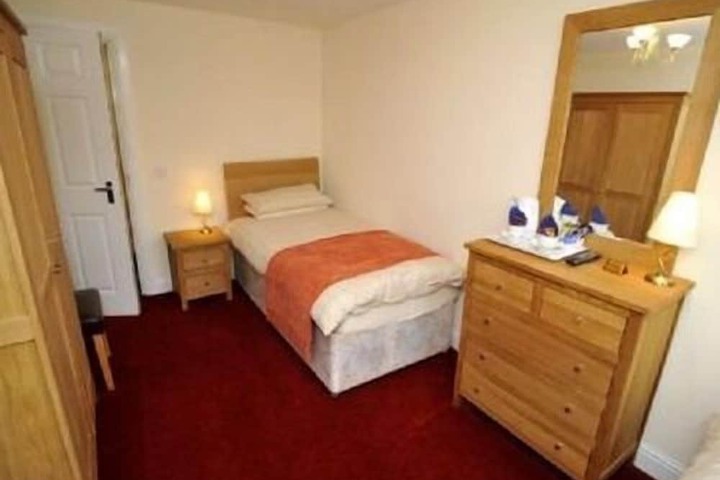 Room 3 of 23
