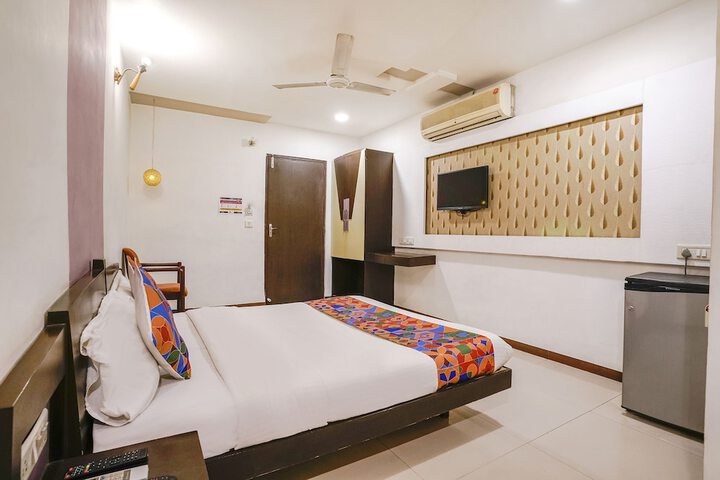 Room 29 of 36
