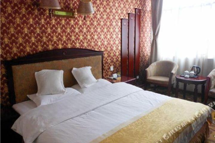 Jinhua Hotel