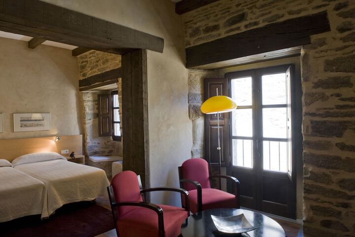 Room 20 of 40