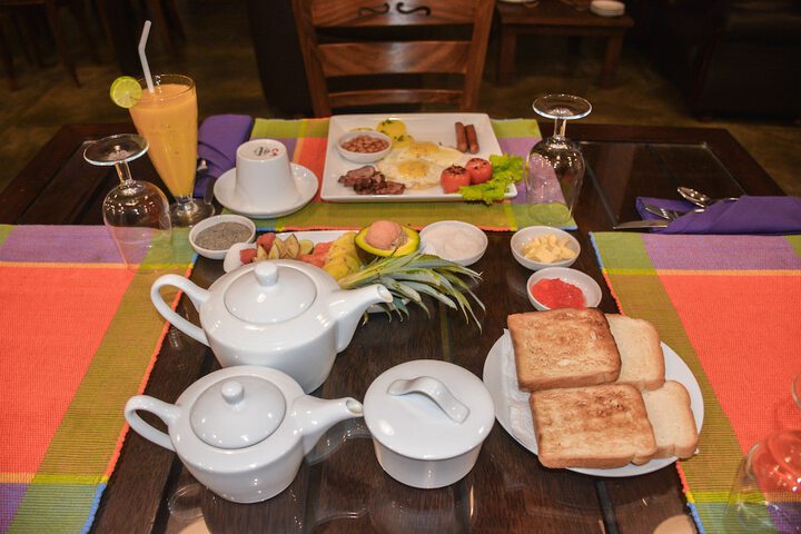 Breakfast/Coffee Service 23 of 34
