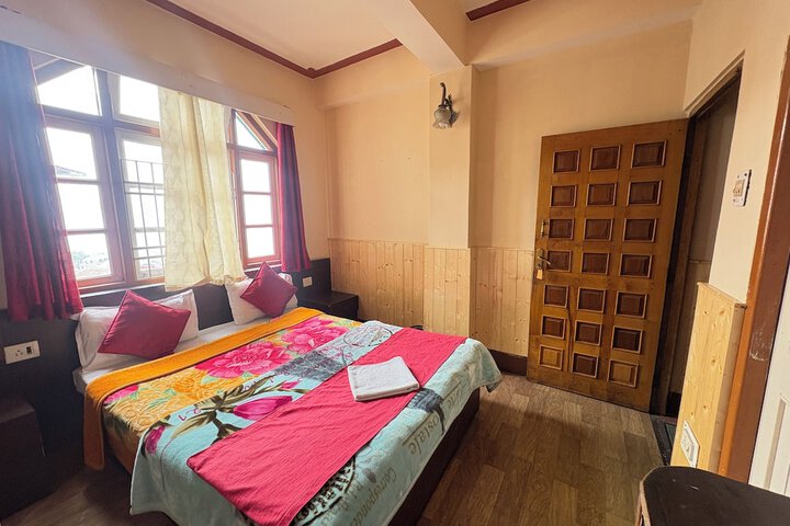 Room 18 of 40