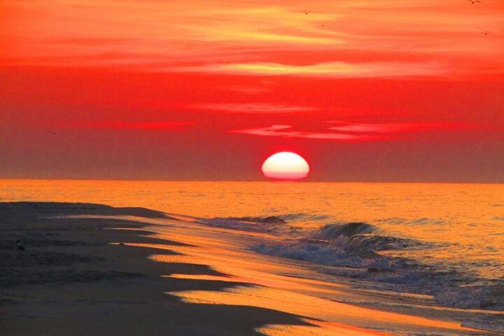 Beautiful Beaches with Caribbean Style Luxury