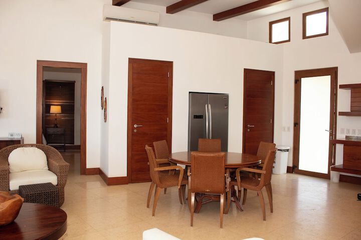 Room 53 of 180