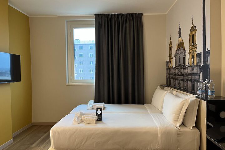 Room 30 of 58