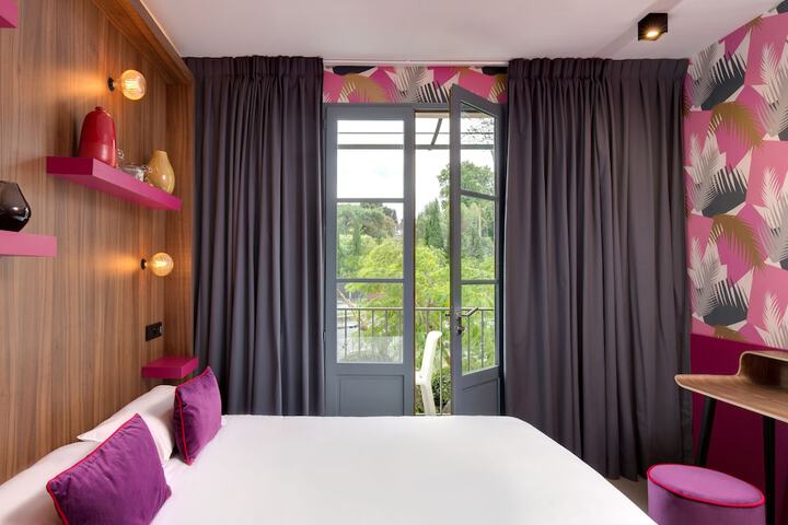 Room 41 of 140
