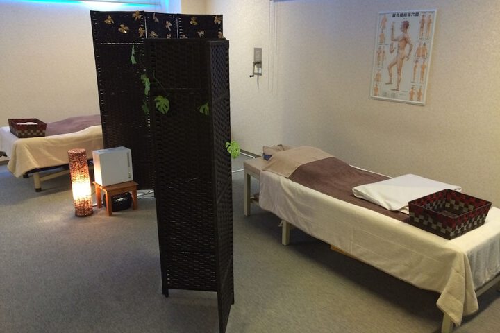 Room 13 of 26