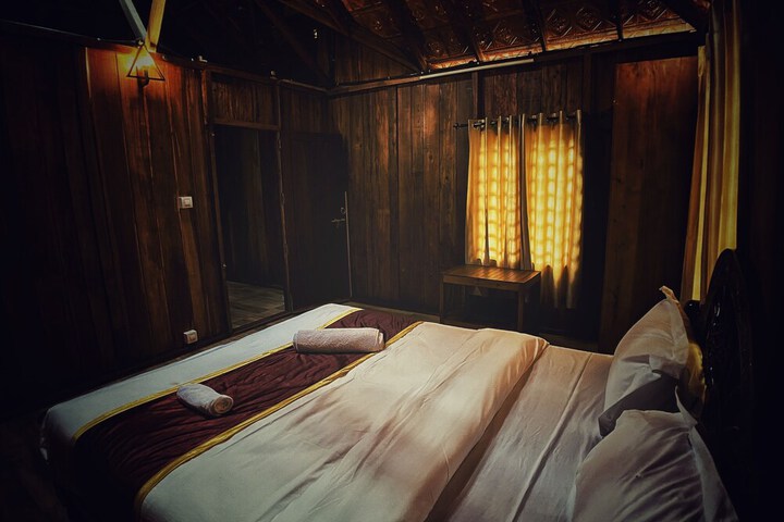 Room 19 of 60