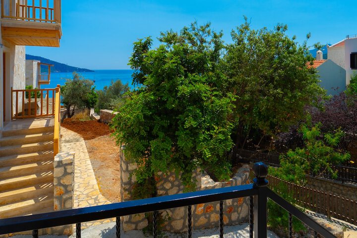 Terrace/Patio 66 of 188