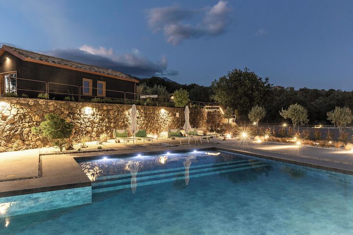 Exterior of PODERE DELLETNA SEGRETA - Nature hotel