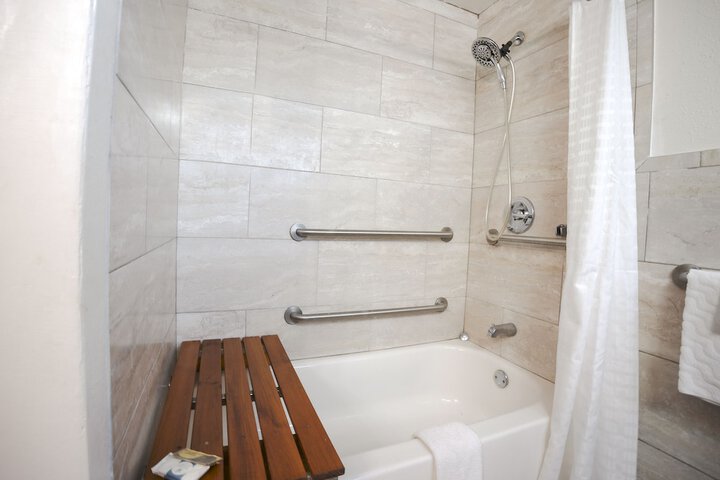 Double Bed (2 of 40)