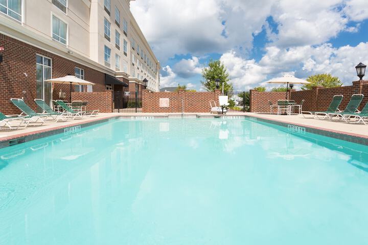 Hotel with Pool