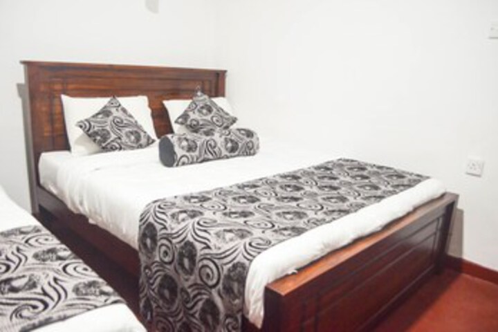 Room 7 of 7