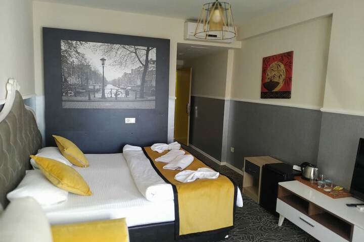 Room 56 of 88