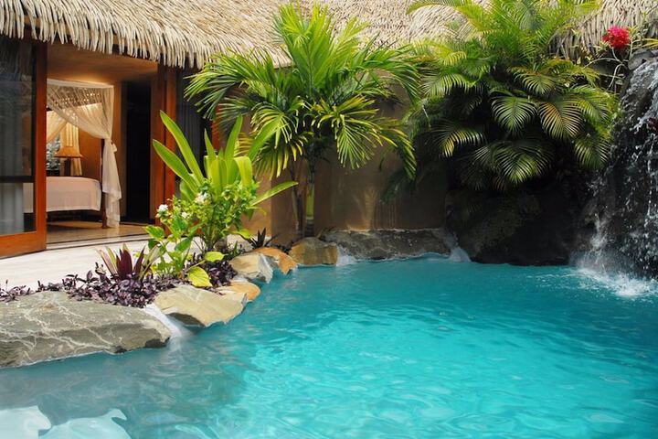 Pool 40 of 57
