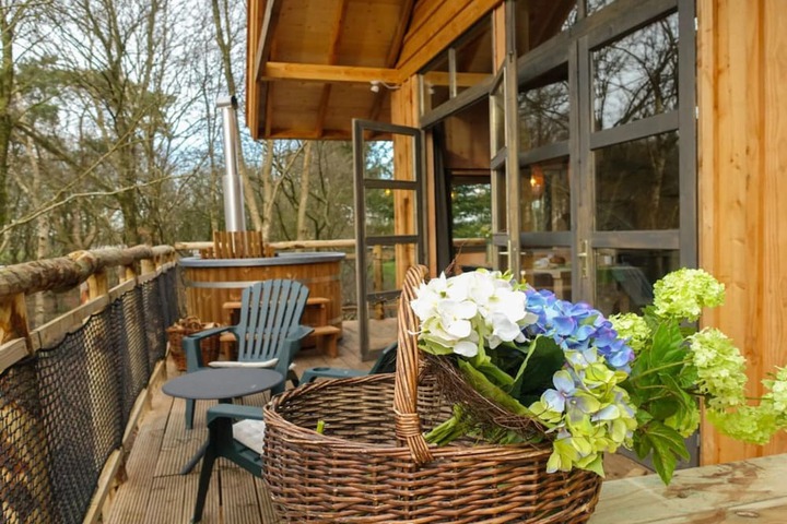 Terrace/Patio 9 of 40