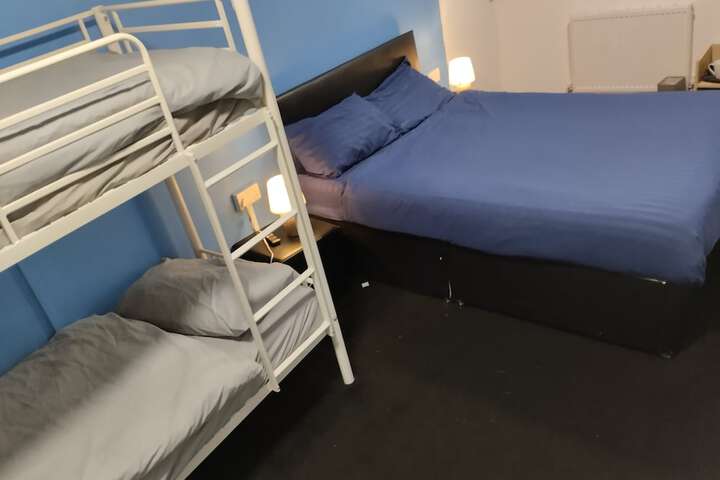 Room 25 of 44