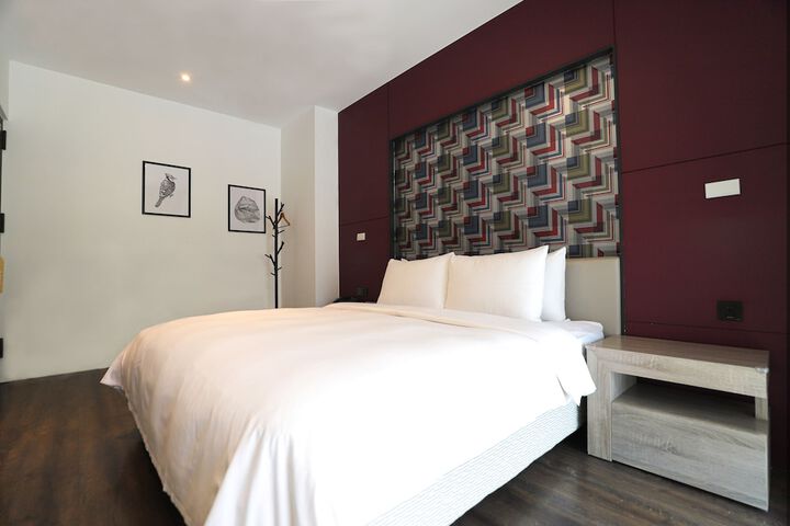 Room 15 of 117