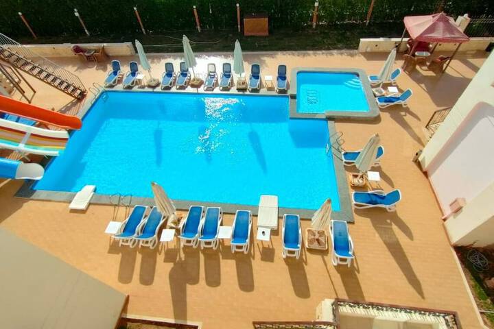 Pool 56 of 70