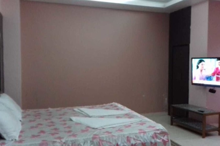 Room 21 of 63