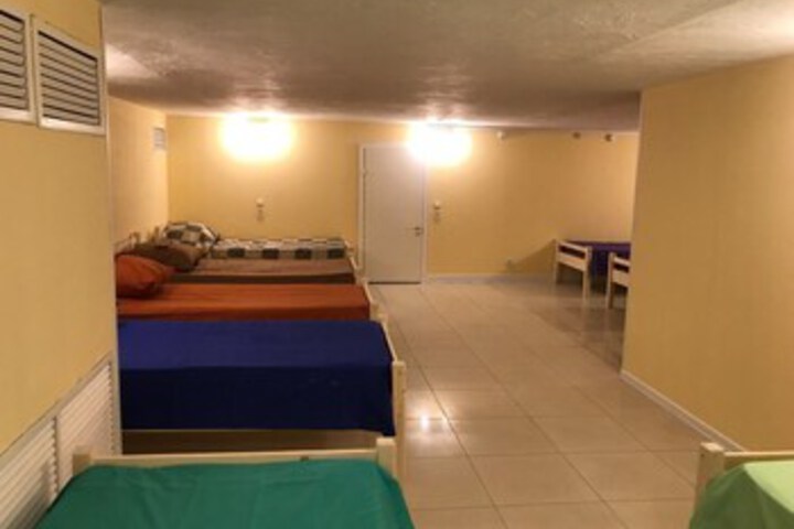 Room 103 of 113