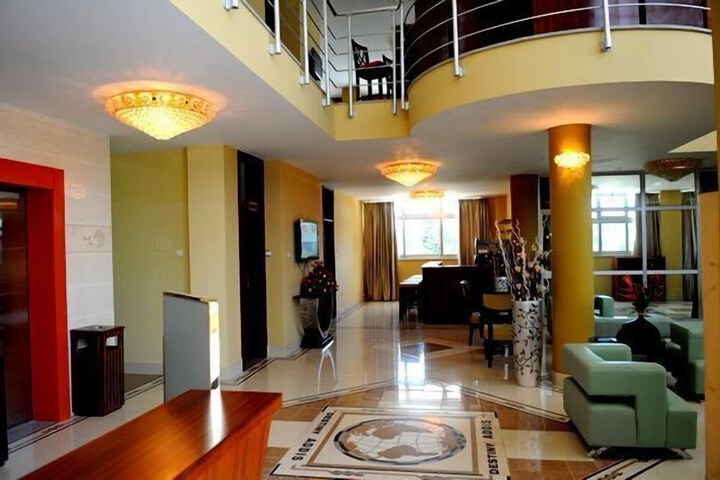 Lobby Photos