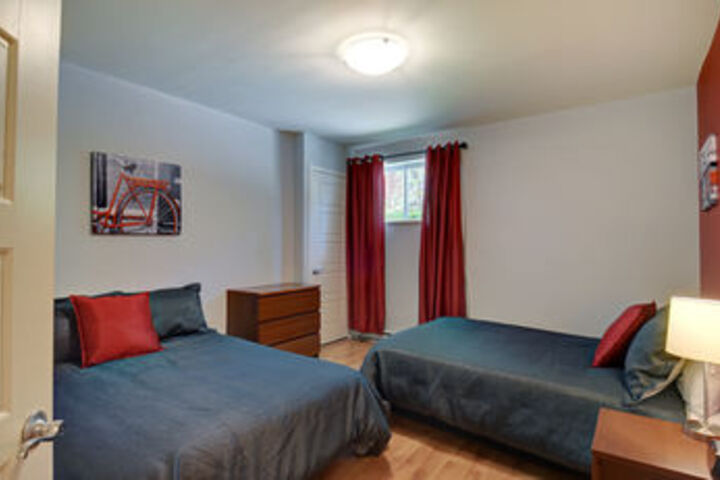 Room 7 of 19