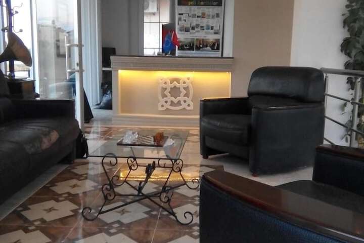 Hotel Interior 4 of 67