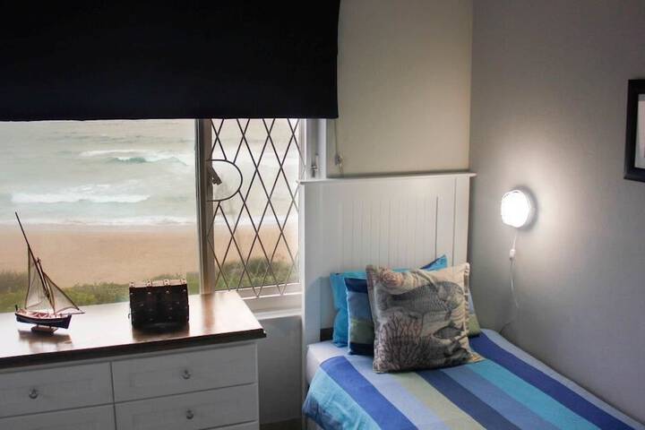 Room 8 of 38