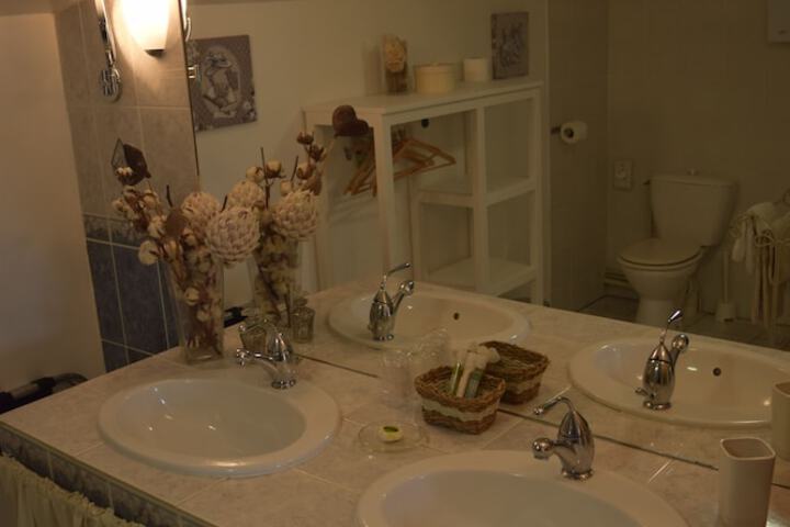Bath Interior