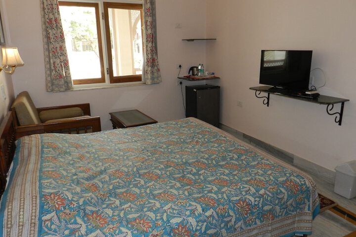 Room 72 of 183