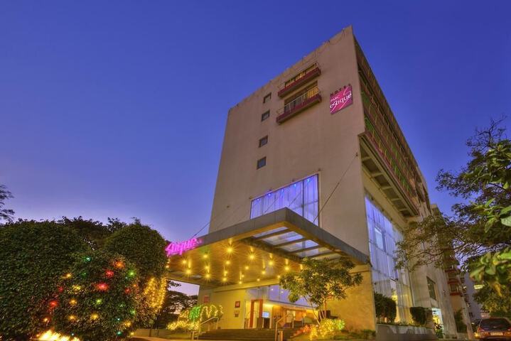 Hotel 120 of 125