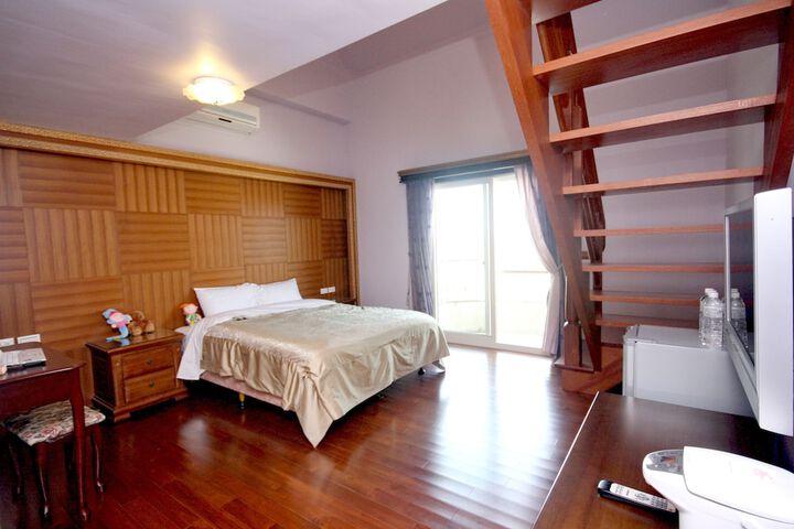 Room 14 of 59