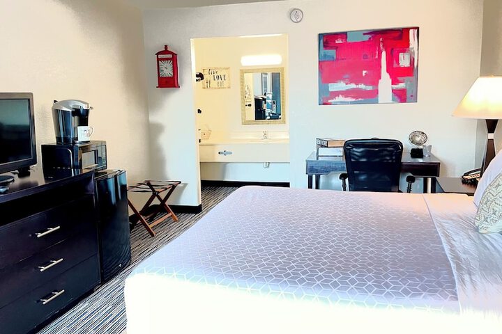 Room 13 of 41