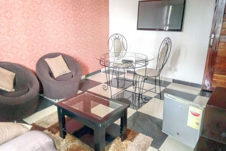 Room 11 of 20