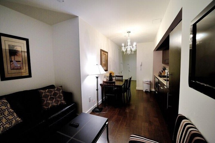 Room 204 of 324