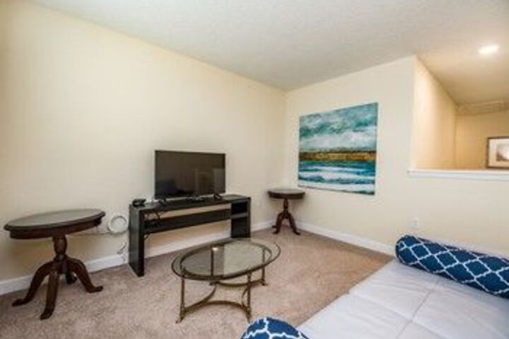 Room 17 of 23