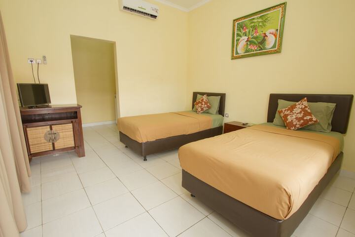 Room 16 of 51