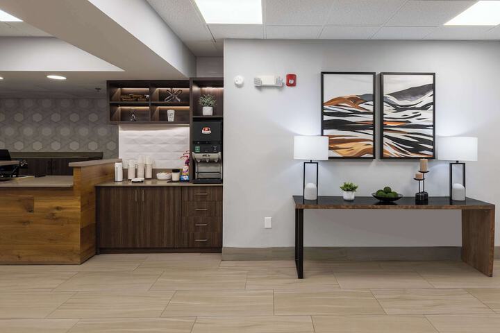 Breakfast area