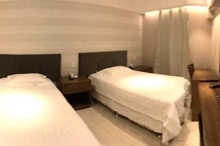Room 18 of 21