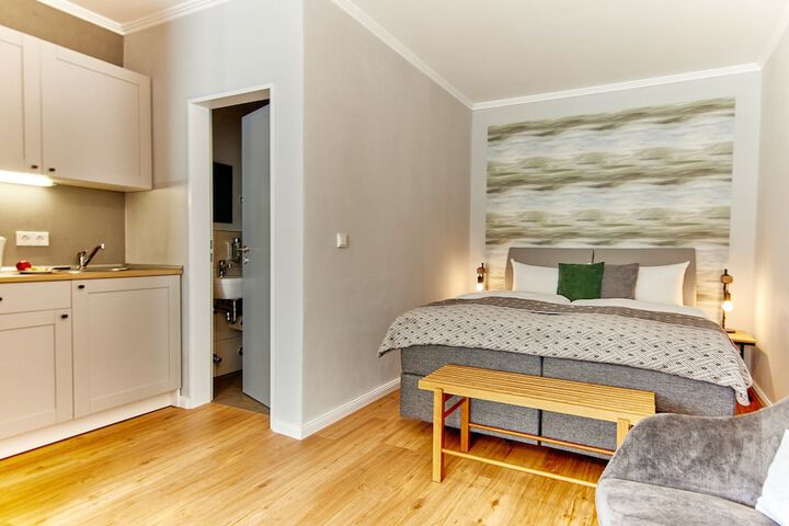 Room 5 of 56