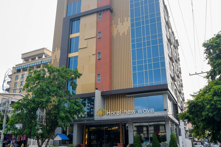 Hotel 33 of 33